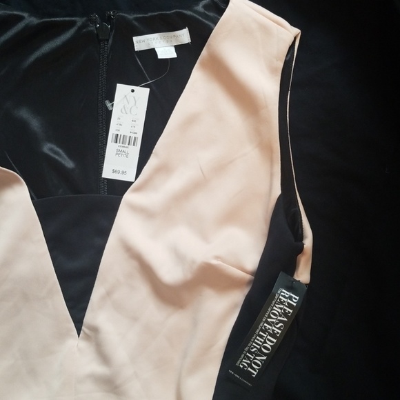 NWT stretch color block dress - Picture 4 of 5